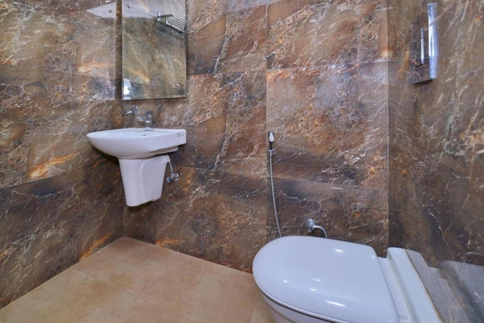 A1rooms By Family Guest house *